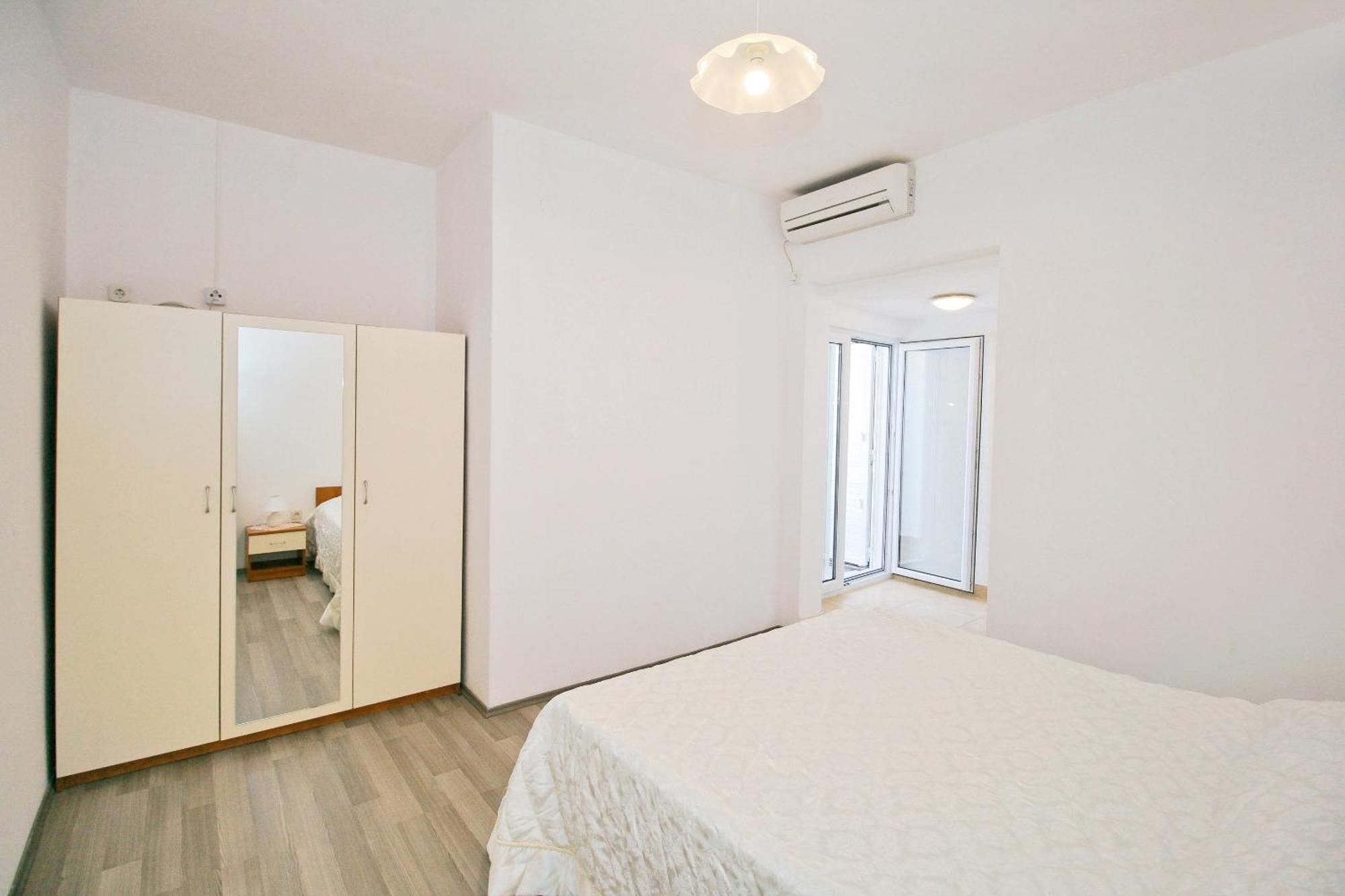 Apartments Ane Molunat Ngoại thất bức ảnh