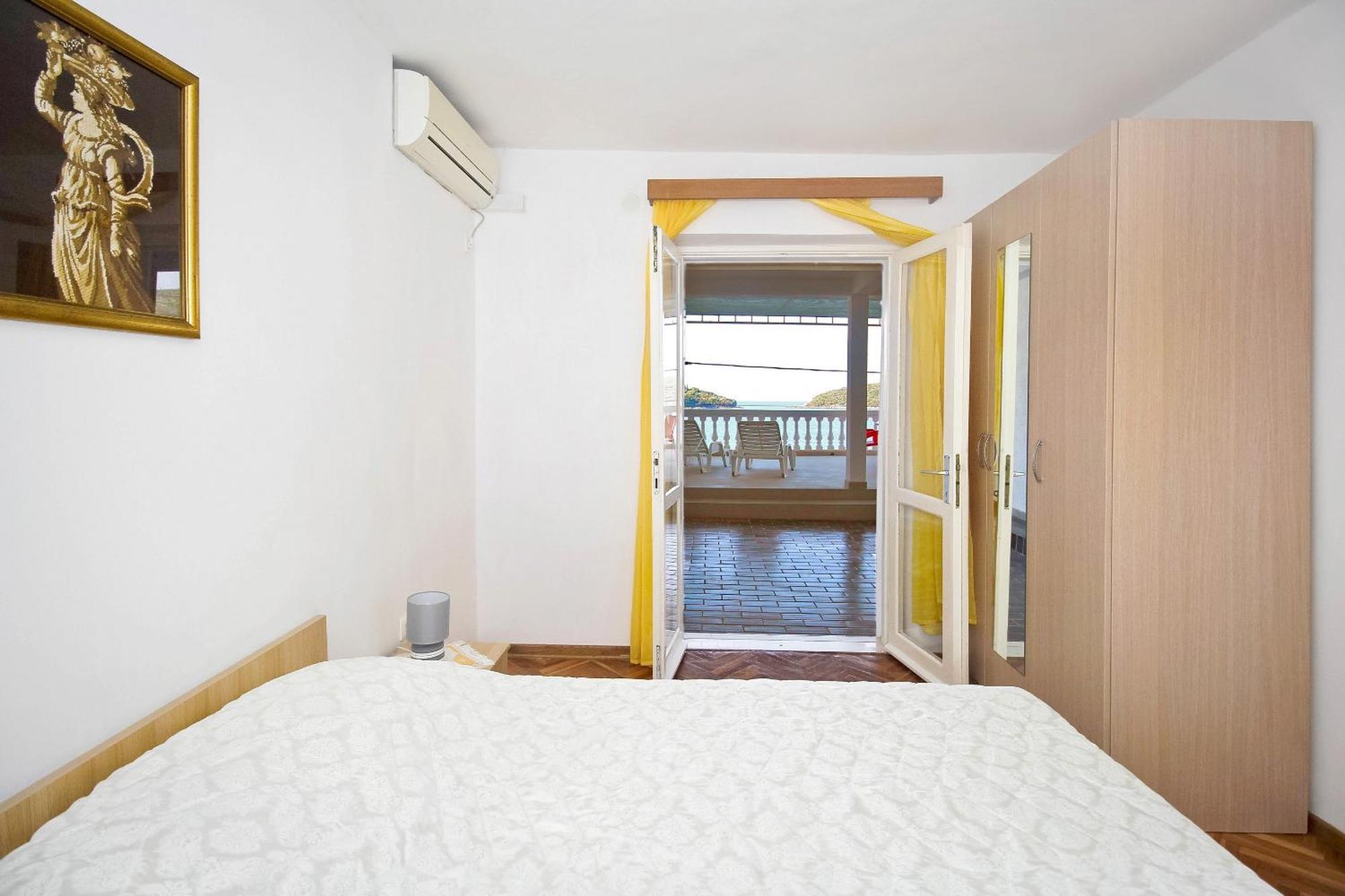 Apartments Ane Molunat Ngoại thất bức ảnh